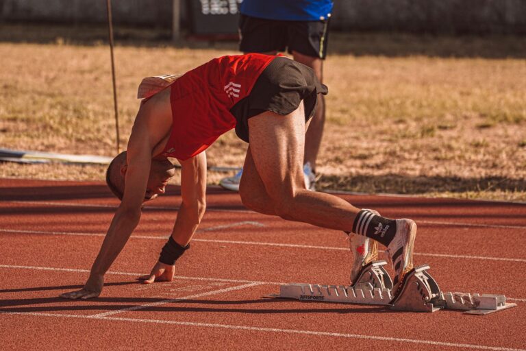 Samuel Vessat éliminé en demi-finales du 400 m à l’Euro : Kounta en finale mercredi en 44″38